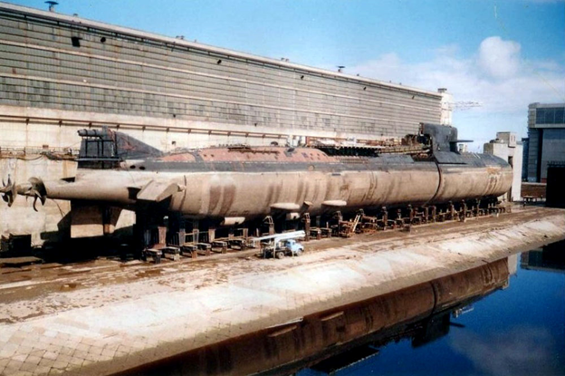 В Центре судостроения "Звездочка" модернизация атомных подводных лодок может длиться годами: от 6 до 16 лет