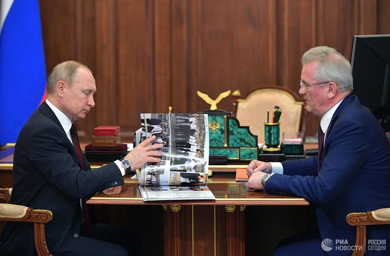Белозерцев отчитывается перед Путиным об успехах региона